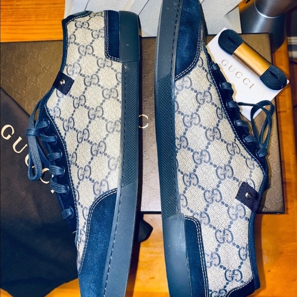 🥾🥾🥾Authentic Gucci Fashion Sneakers - Picture 4 of 12